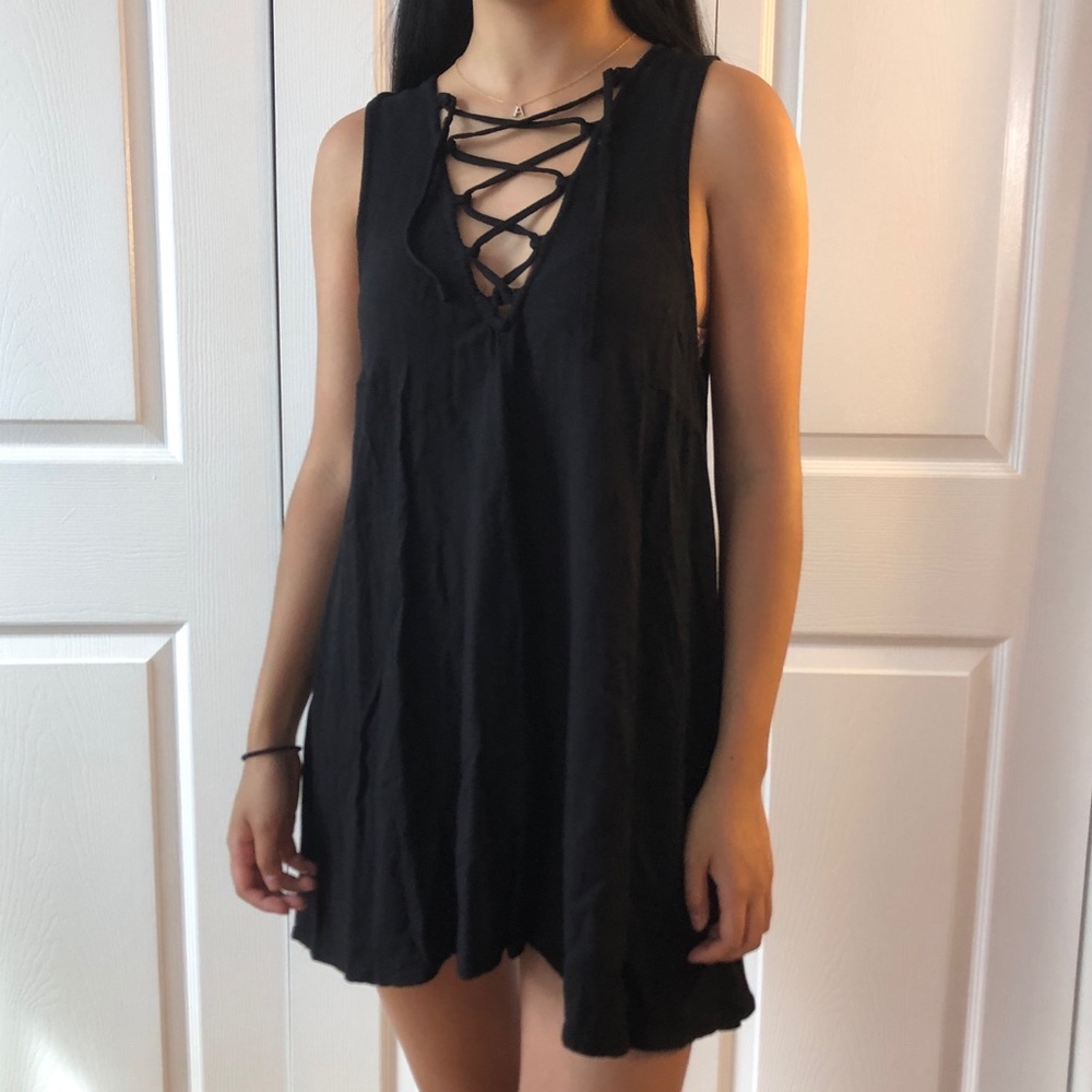 black lace up dress